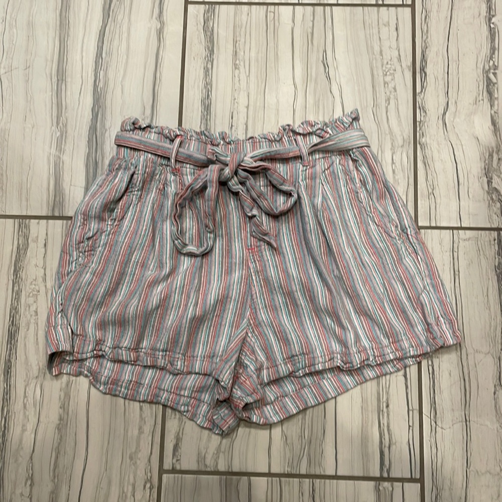 Women’s American Eagle Paper Bag Shorts